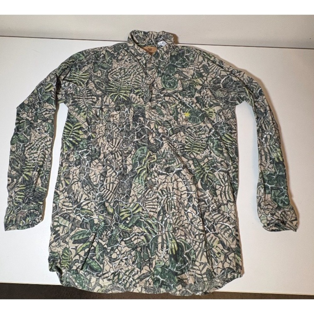 Vintage King Ranch Camo/Floral Design Button Down Shirt | Large